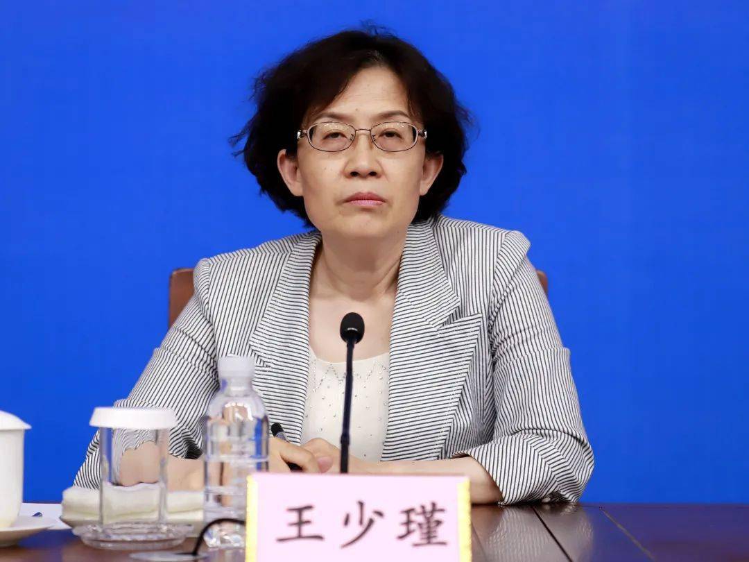 新奥天天免费资料，挑战解答解释落实_The22.98.71